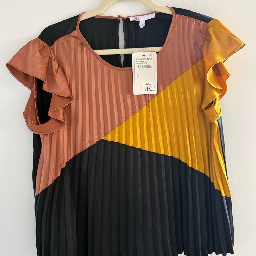 DR2 Multicolor Pleated Top